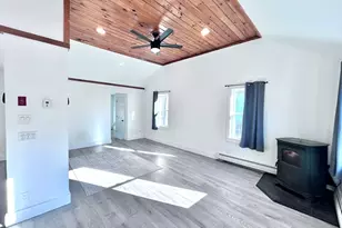 127 Beach Rd, Salisbury, MA 01952 - Photo 10