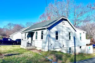 127 Beach Rd, Salisbury, MA 01952 - Photo 2