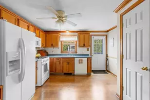 29 Elizabeth Ct, Dartmouth, MA 02747 - Photo 14