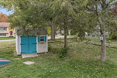 29 Elizabeth Ct, Dartmouth, MA 02747 - Photo 4