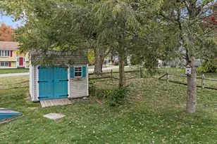 29 Elizabeth Ct, Dartmouth, MA 02747 - Photo 4