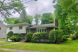 15 Sycamore Rd, Wakefield, MA 01880 - Photo 36