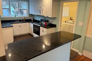 67 Perkins St, Springfield, MA 01118 - Photo 10