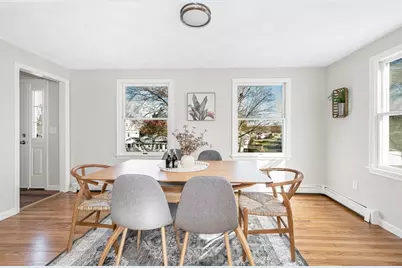 92 Milner St, Waltham, MA 02451 - Photo 10