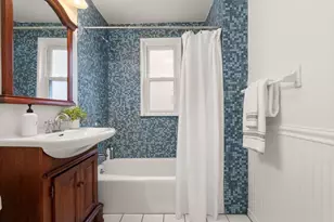 24 Cambridge Terrace, Cambridge, MA 02140 - Photo 10