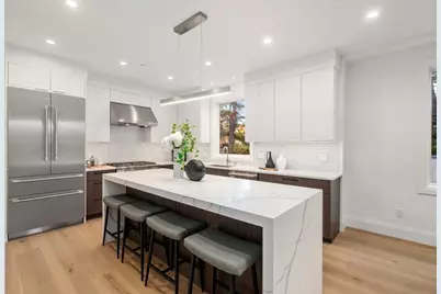 956 Walnut Street #7, Newton, MA 02461 - Photo 12