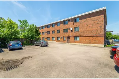 14 Murdock St #3-2, Somerville, MA 02144 - Photo 10