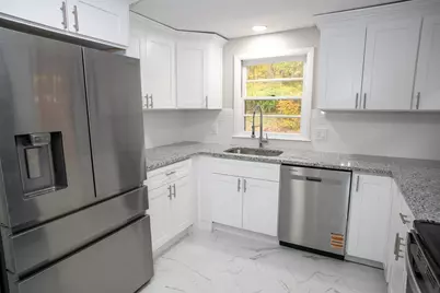 36 Martel St, Fitchburg, MA 01420 - Photo 14