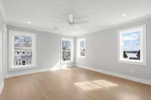 65 Cypress St, Falmouth, MA 02536 - Photo 16