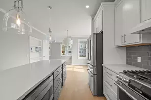 65 Cypress St, Falmouth, MA 02536 - Photo 10