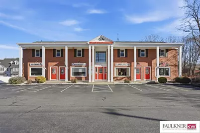 35-41 W Main St #6A, Georgetown, MA 01833 - Photo 2