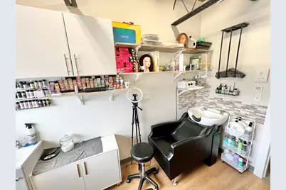 28 Harbor St, Danvers, MA 01923 - Photo 4