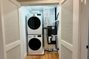 663 Columbia Rd, Boston, MA 02125 - Photo 12