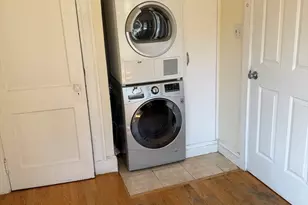 33 Fifield St, Watertown, MA 02472 - Photo 24