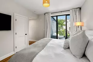 722 E 5th St, Boston, MA 02127 - Photo 34