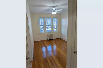 390 Fellsway West #1, Medford, MA 02155 - Photo 8