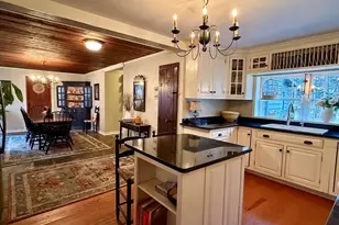 285 Brookfield Rd, Sturbridge, MA 01518 - Photo 10