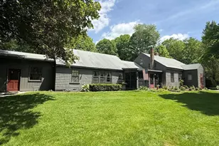 285 Brookfield Rd, Sturbridge, MA 01518 - Photo 1