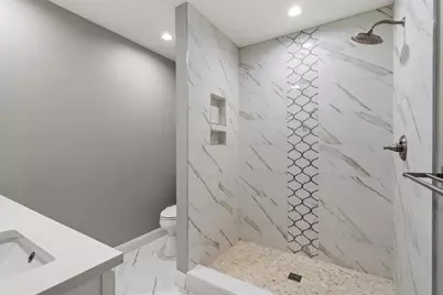 93 Providence St #B, Mendon, MA 01756 - Photo 4