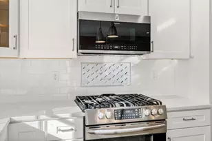 93 Providence St, Mendon, MA 01756 - Photo 14