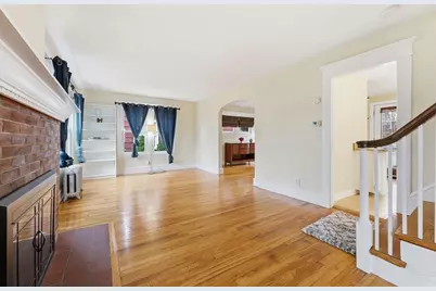 36 Garland St, Springfield, MA 01118 - Photo 6