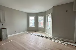 663 Columbia Rd, Boston, MA 02125 - Photo 16