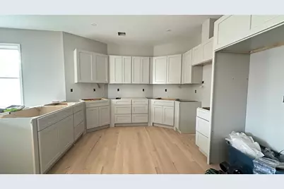 663 Columbia Road #3, Boston, MA 02125 - Photo 14