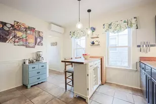 27 Oakland St, Watertown, MA 02472 - Photo 22