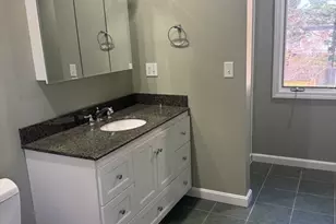 39 Neillian St, Bedford, MA 01730 - Photo 18