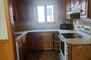 106 Mill St, Worcester, MA 01603 - Photo 4