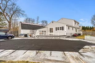 54 Shirley Ave, Lowell, MA 01854 - Photo 20