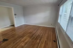 3 Colonial Ave, Thompson, CT 06277 - Photo 6