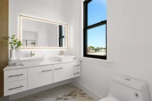 100 Bennington St, Boston, MA 02128 - Photo 30