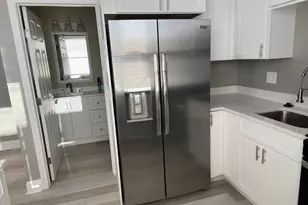 238 Appleton St, Lowell, MA 01852 - Photo 2