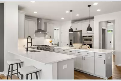 16 Lloyd Circle #30, Norton, MA 02766 - Photo 2