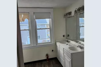 468 Springfield St, Agawam, MA 01001 - Photo 6
