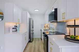 27 Silver Rd, Everett, MA 02149 - Photo 6