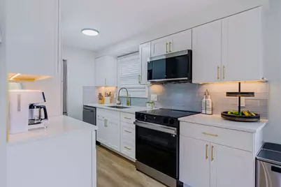 27 Silver Road #27, Everett, MA 02149 - Photo 2