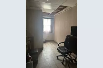 1 Chestnut Sq #A3, Sharon, MA 02067 - Photo 6