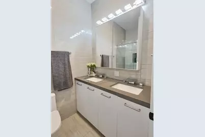 187 London St #1, Boston, MA 02128 - Photo 12