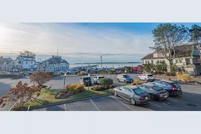 432 Humphrey Street #9, Swampscott, MA 01907 - Photo 2