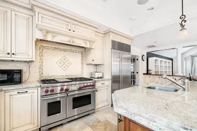 568 Wellesley Street, Weston, MA 02493 - Photo 4