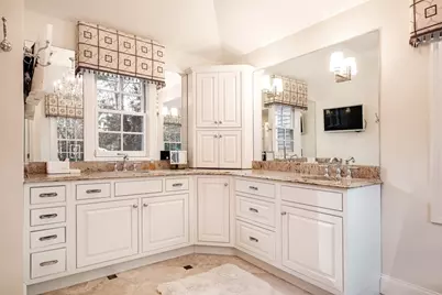 568 Wellesley Street, Weston, MA 02493 - Photo 24