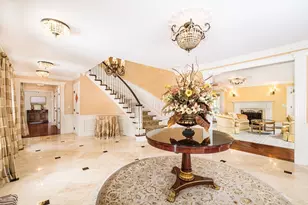 568 Wellesley St, Weston, MA 02493 - Photo 2