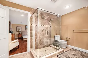 568 Wellesley St, Weston, MA 02493 - Photo 34