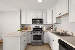 29 Concord Greene, Concord, MA 01742 - Photo 8