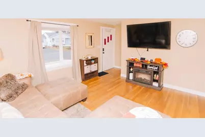 63 Granger St, Springfield, MA 01119 - Photo 6