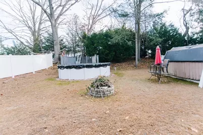 63 Granger St, Springfield, MA 01119 - Photo 38