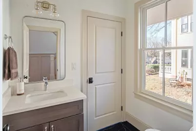 181 Lowell St, Arlington, MA 02474 - Photo 14