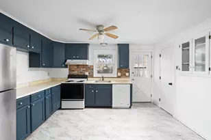 41 South St, Easthampton, MA 01027 - Photo 12